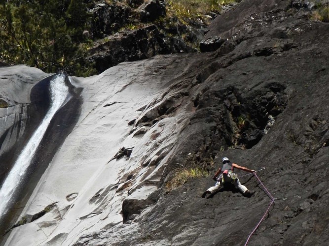 Légende des tropiques, escalade, île de la Réunion, Romain Alazard
